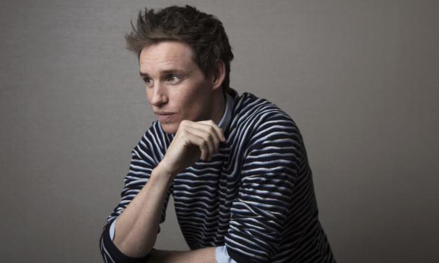 Eddie Redmayne Talks with Jamie Dornan About What It’s Like to Film Upcoming “Fantastic Beasts” Movie